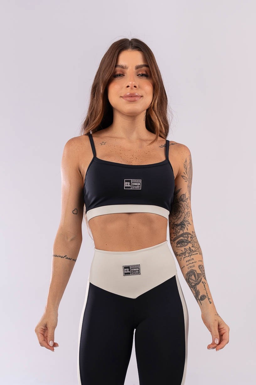 K3950-A_Top_Bicolor_com_Regulagem_Preto__Off-White__Ref:_K3950-A