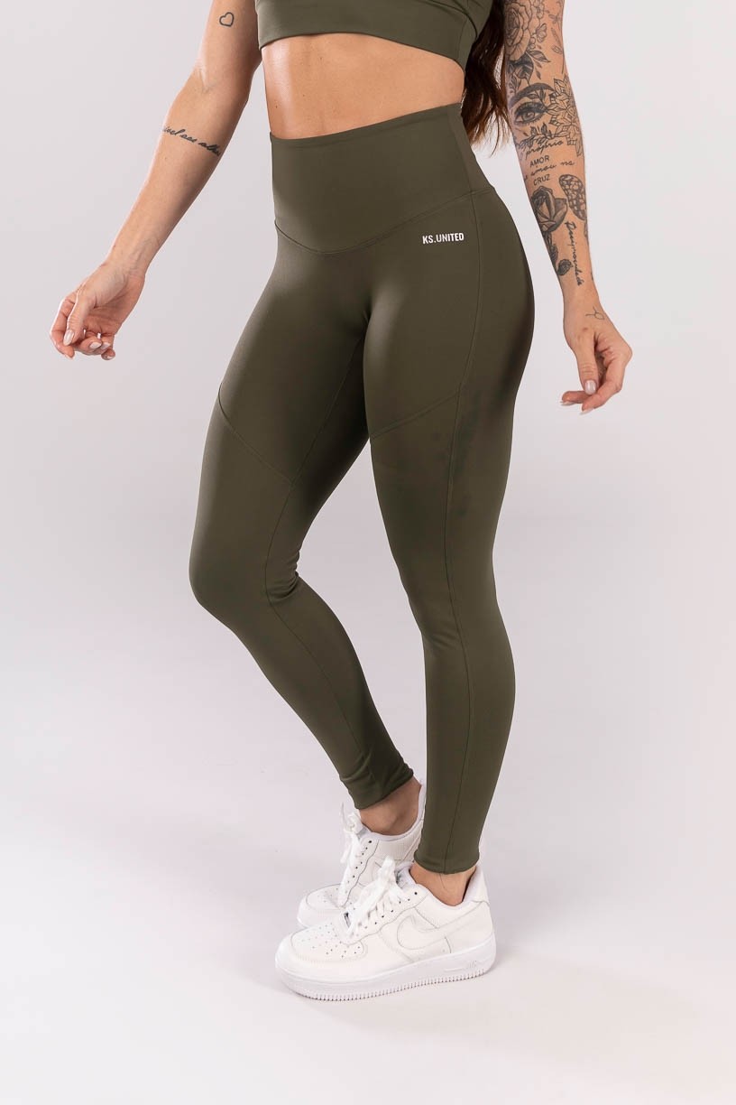 K3957-C_Calca_Legging_com_Cos_Alto_Arredondado_sem_Gancho_Verde_Militar__Ref:_K3957-C