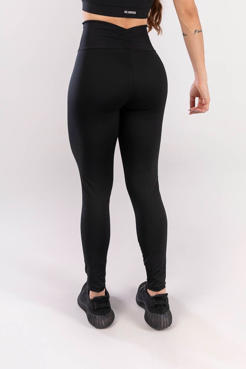 K3983-A_Calca_Legging_com_Levanta_Bumbum_e_Franzido_no_Cos_Preto__Ref:_K3983-A