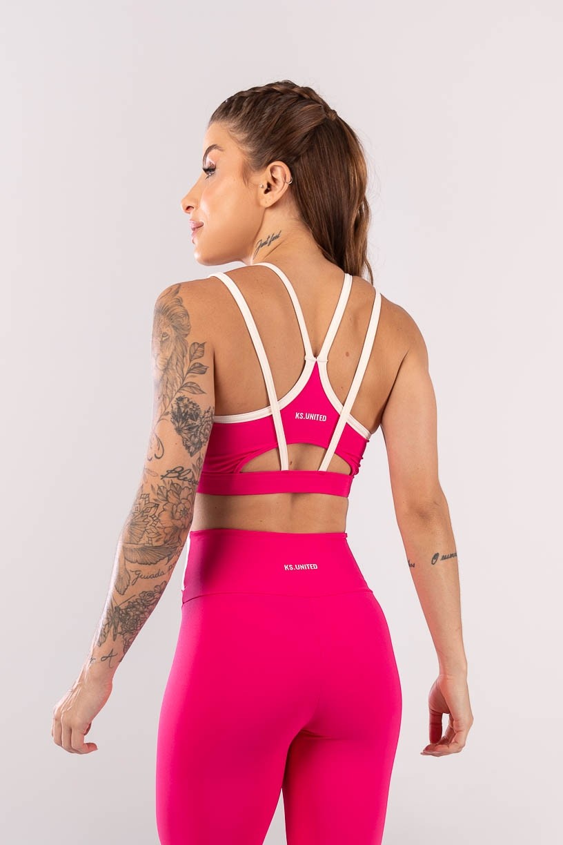K3960-B_Top_de_Alca_com_Abertura_nas_Costas_e_Vies_Vivo_Rosa__Off-White__Ref:_K3960-B