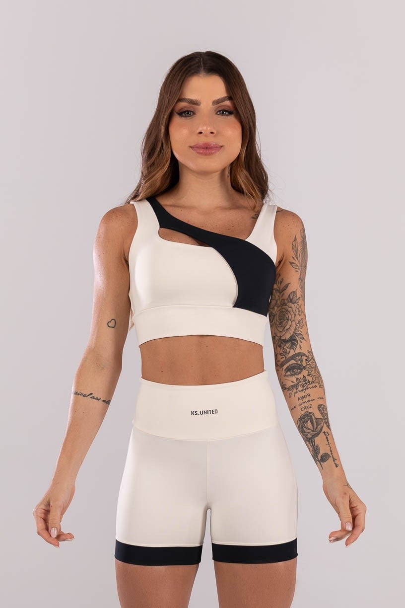 K3980-A_Top_Bicolor_com_Pala_Off-White__Preto__Ref:_K3980-A