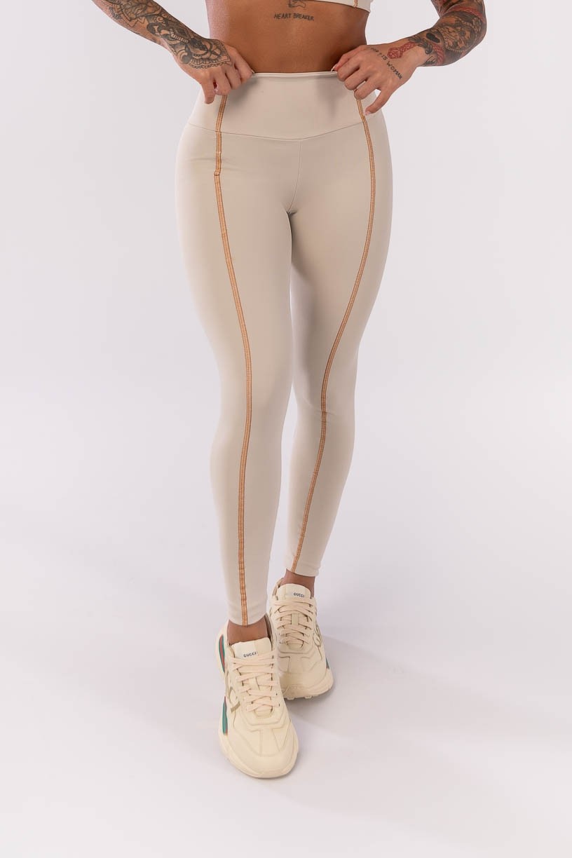 K4015-A_Calca_Legging_com_Cobertura_Contrastante_Off-White__Ref:_K4015-A