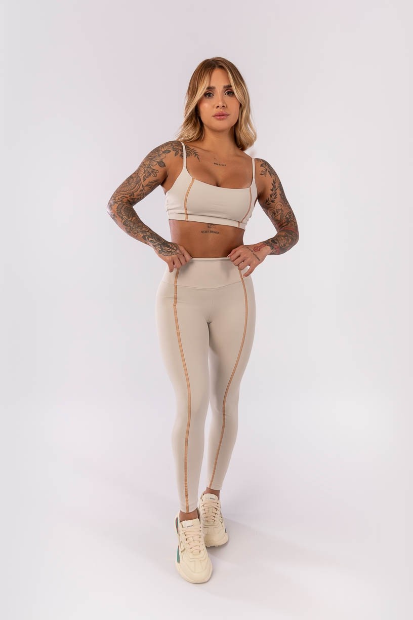 K4015-A_Calca_Legging_com_Cobertura_Contrastante_Off-White__Ref:_K4015-A