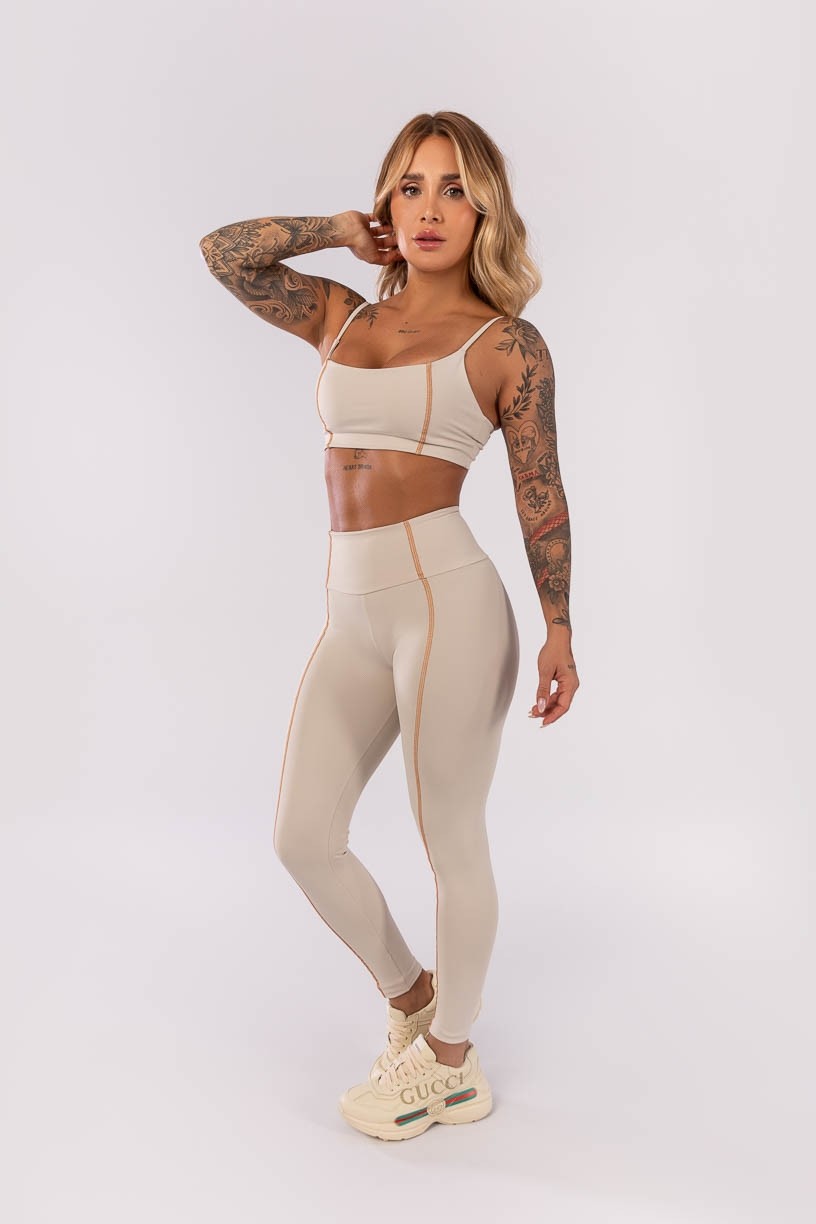 K4015-A_Calca_Legging_com_Cobertura_Contrastante_Off-White__Ref:_K4015-A