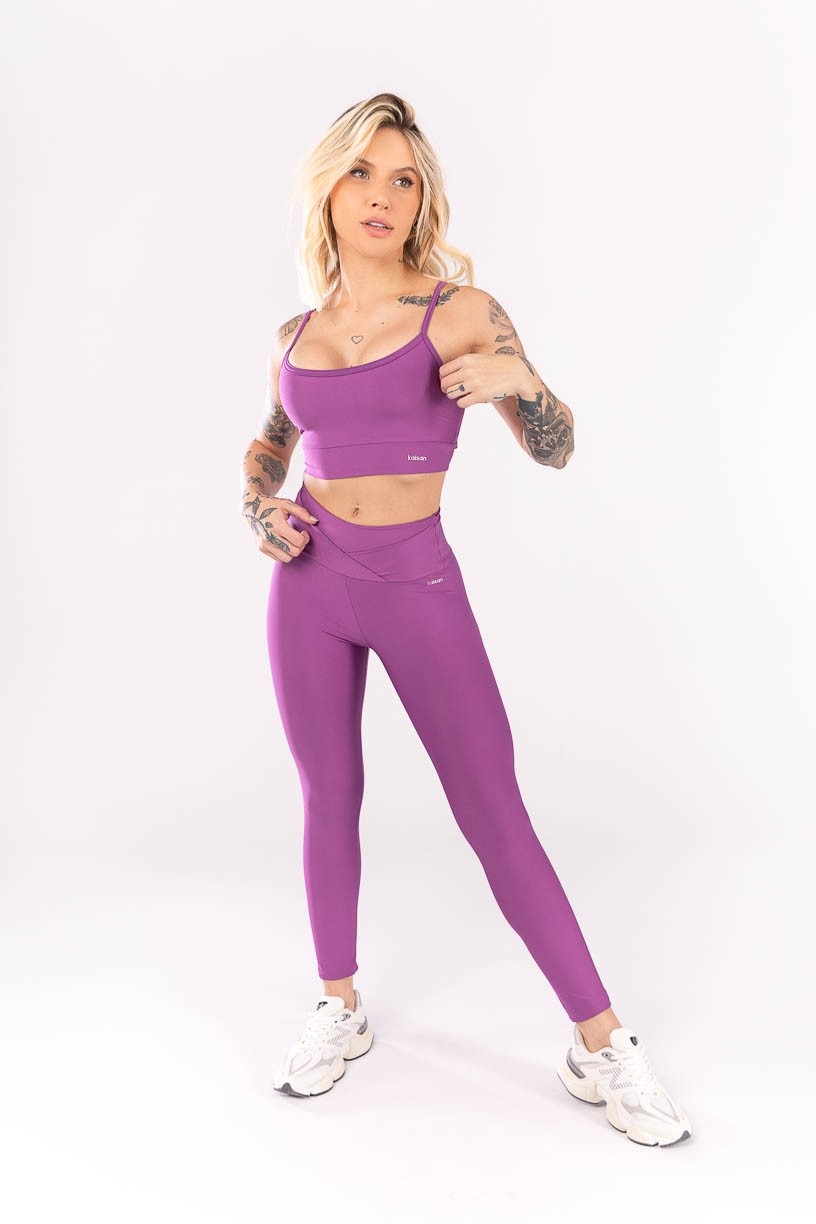 K4030-C_Calca_Legging_com_Sobreposicao_no_Cos_Roxo__Ref:_K4030-C