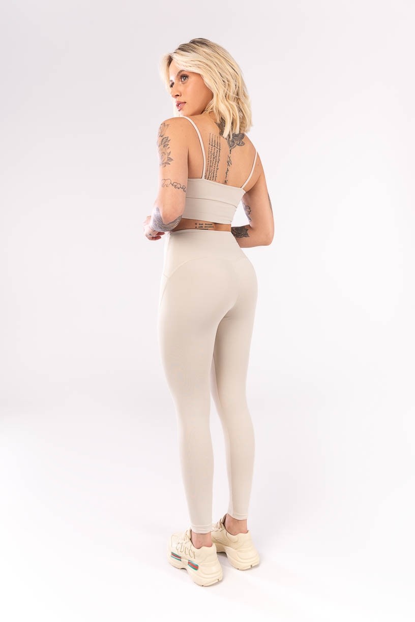 K4032-A_Calca_Legging_com_Cos_Diferenciado_Bege__Ref:_K4032-A