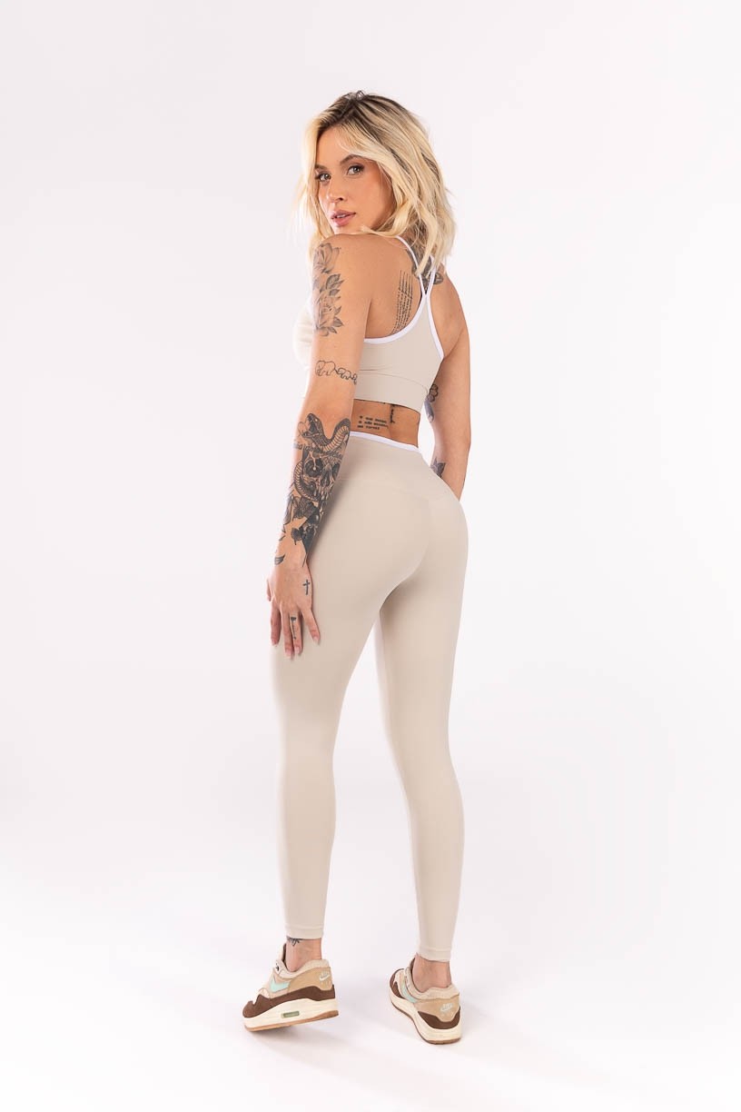 K4047-A_Calca_Legging_com_Vira_Bege__Branco__Ref:_K4047-A