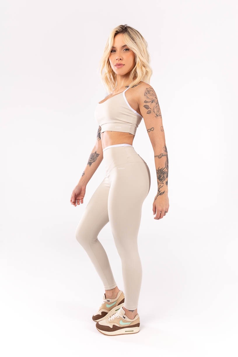 K4047-A_Calca_Legging_com_Vira_Bege__Branco__Ref:_K4047-A