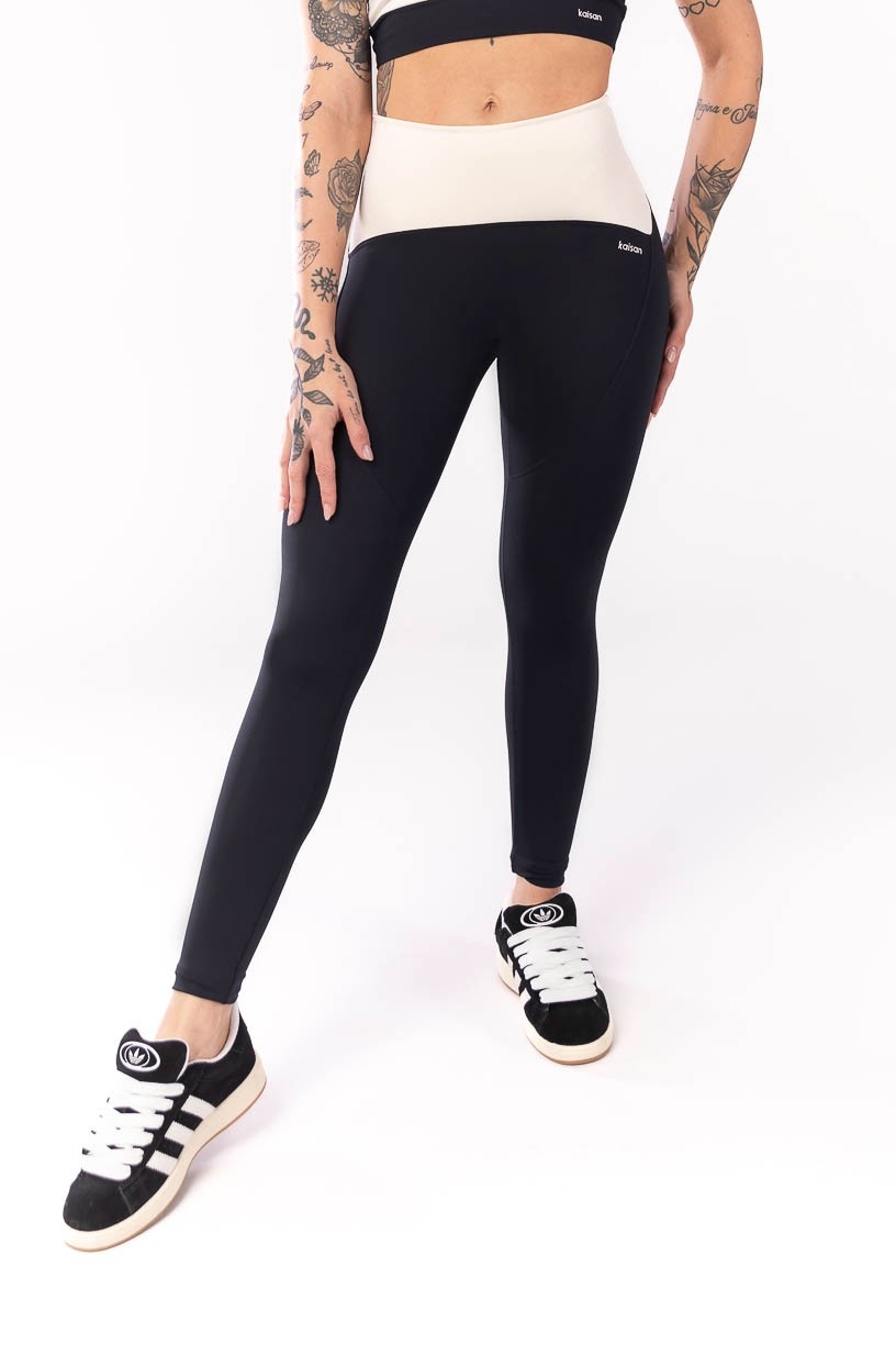 K4056-A_Calca_Legging_Bicolor_sem_Gancho_Preto__Off_White__Ref:_K4056-A