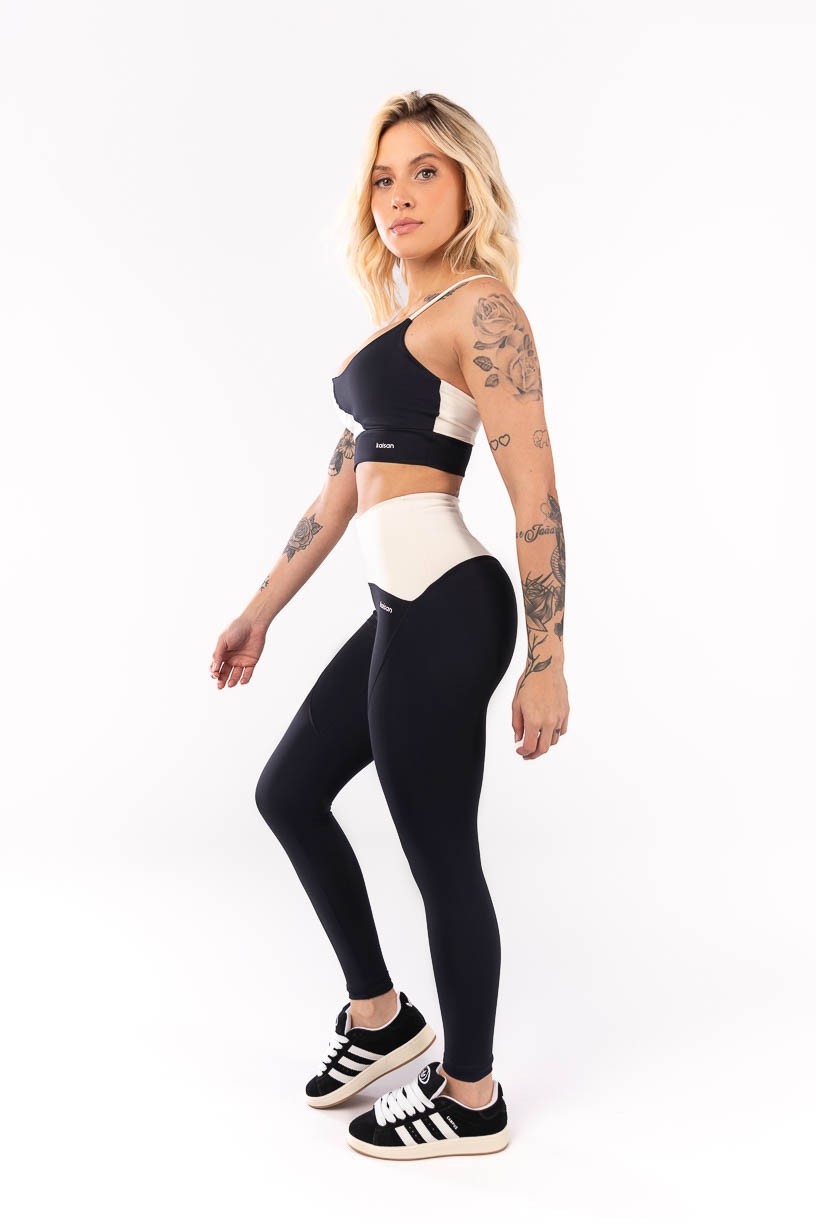 K4056-A_Calca_Legging_Bicolor_sem_Gancho_Preto__Off_White__Ref:_K4056-A