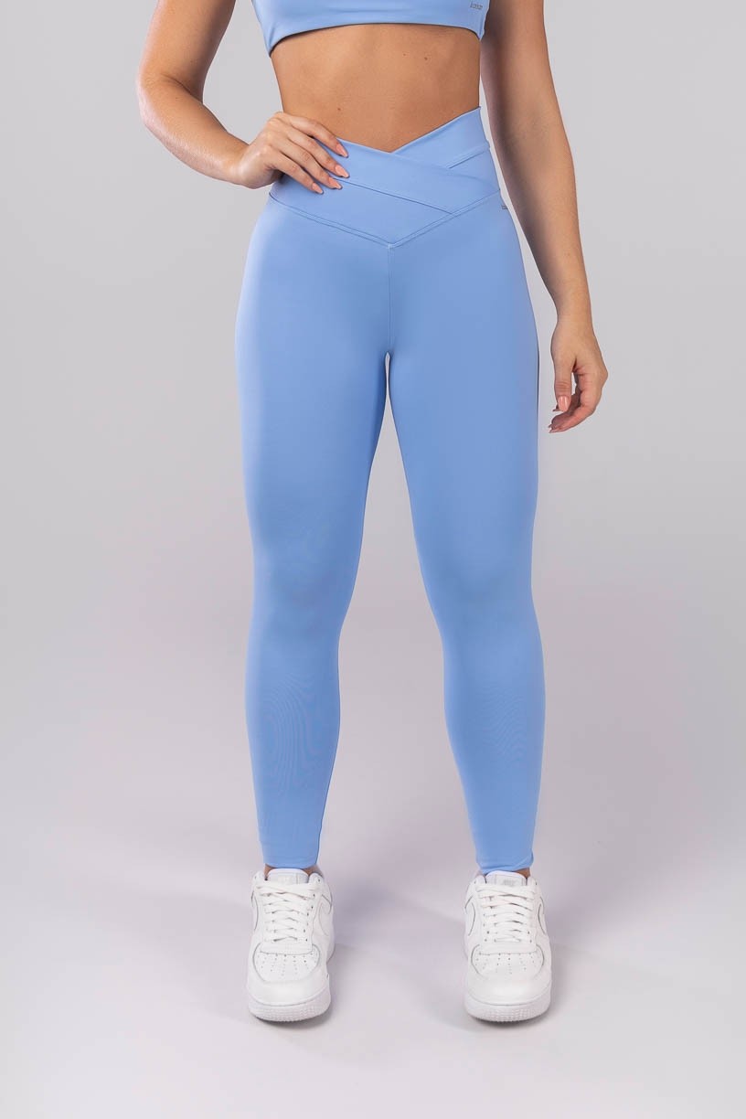 K4042-D_Calca_Legging_com_Cos_Transpassado_Frente_e_Costas_Azul__Ref:_K4042-D