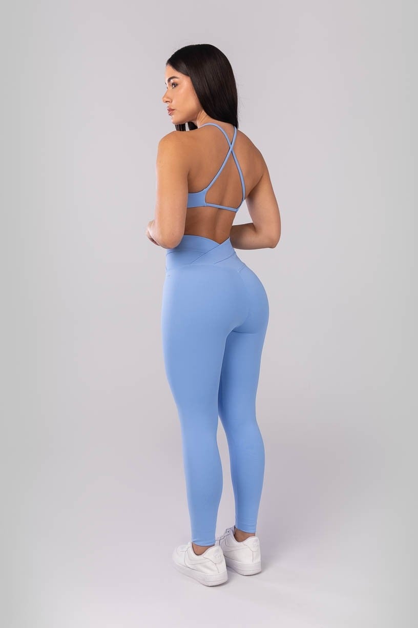 K4042-D_Calca_Legging_com_Cos_Transpassado_Frente_e_Costas_Azul__Ref:_K4042-D