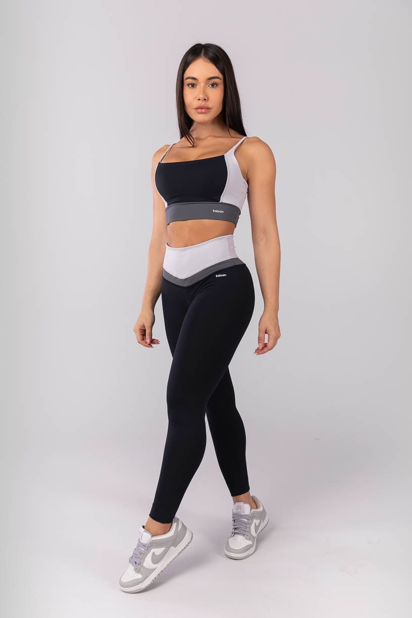 K4108-A_Calca_Legging_Tricolor_com_Cos_Arredondado_Preto__Cinza_Claro__Grafite__Ref:_K4108-A