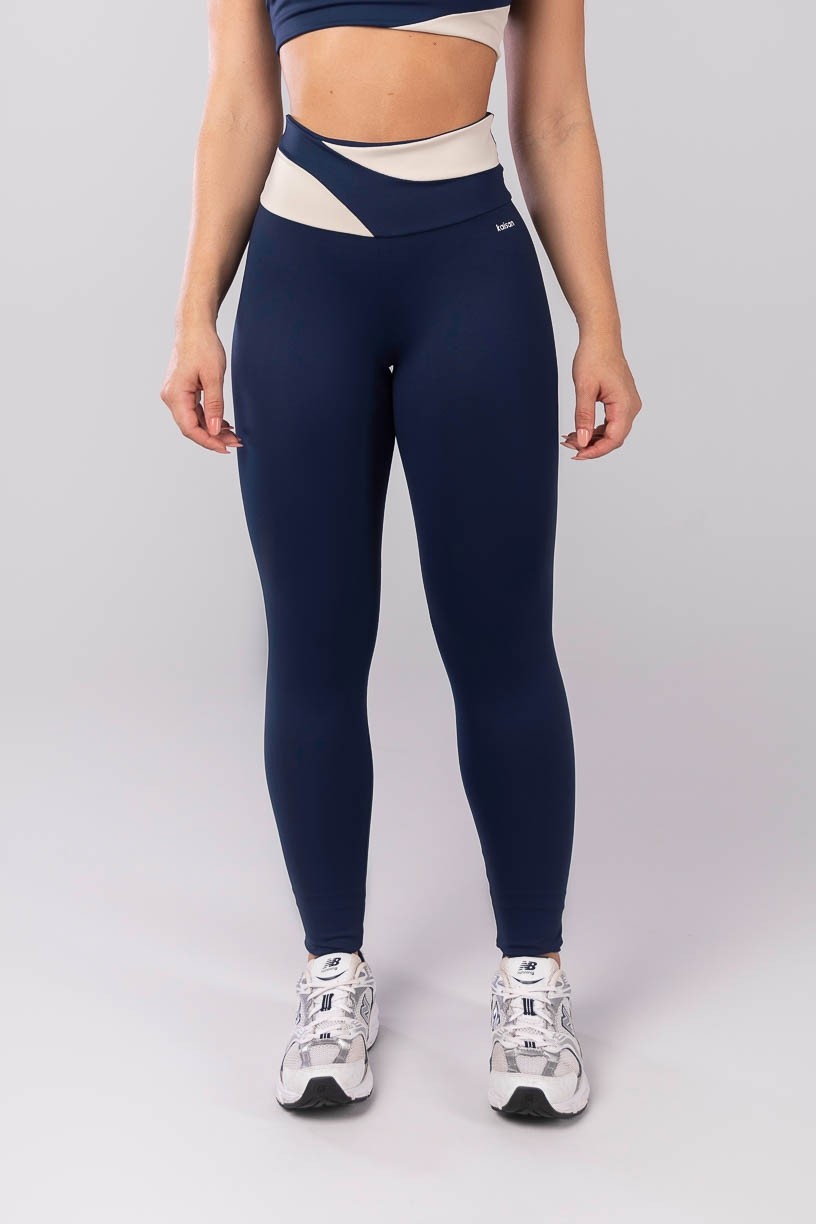 K4111-A_Calca_Legging_com_Recortes_no_Cos_Azul_Marinho__Bege__Ref:_K4111-A