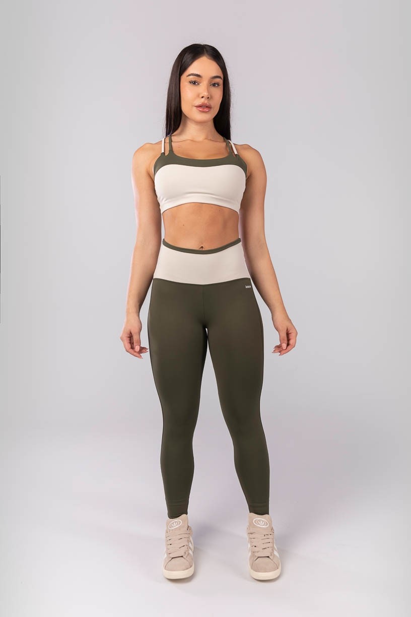 K4124-A_Calca_Legging_com_Vira_e_Cos_em_V_Verde_Militar__Bege__Ref:_K4124-A