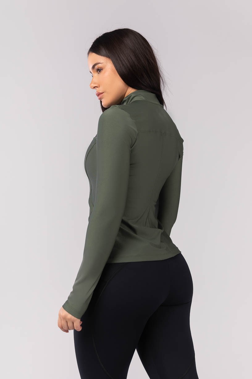 K4228-A_Casaco_Slim_com_Gola_Alta_Verde_Militar__Ref:_K4228-A