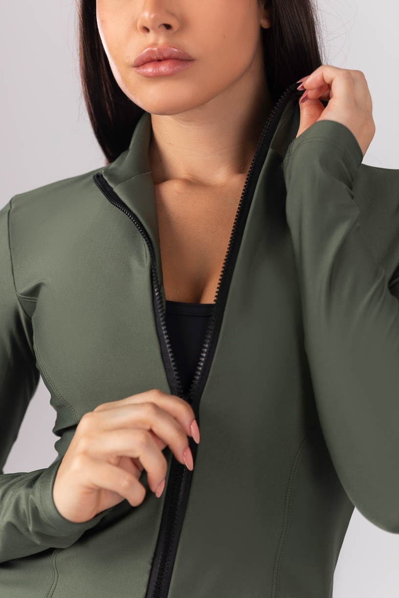 K4228-A_Casaco_Slim_com_Gola_Alta_Verde_Militar__Ref:_K4228-A