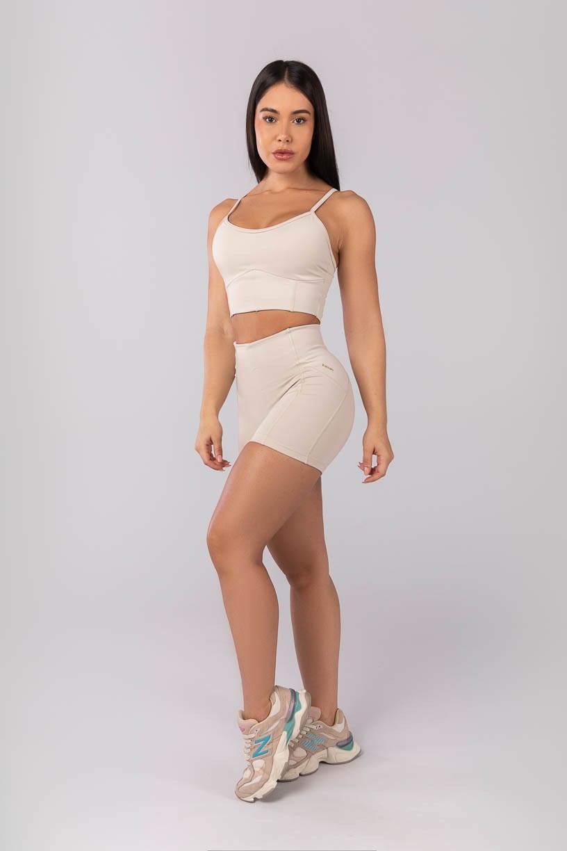 K4104-A_Short_com_Coberturas_Bege__Ref:_K4104-A