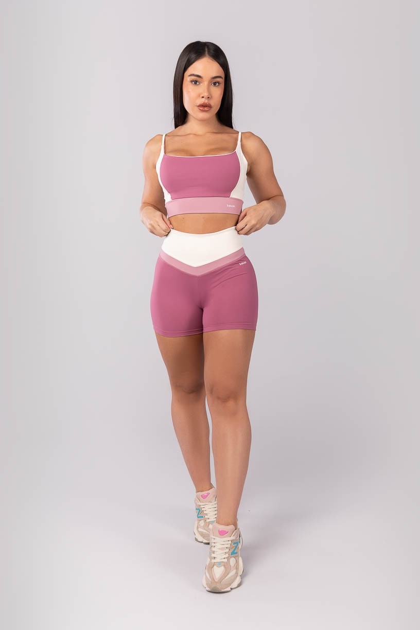 K4109-B_Short_Tricolor_com_Cos_Arredondado_Rose__Rosa_Claro__Off-White__Ref:_K4109-B