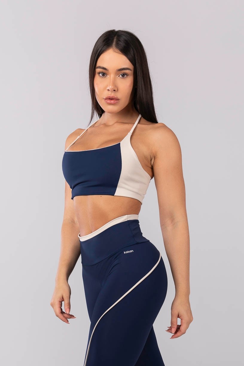 K4118-A_Top_com_Recortes_Contrastantes_Azul_Marinho__Bege__Ref:_K4118-A