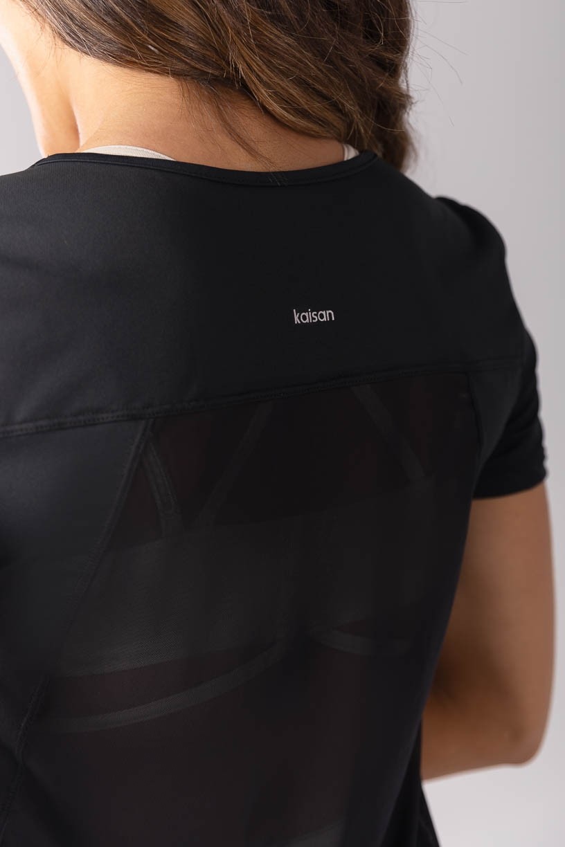 K3884-A_Blusa_com_Recorte_de_Tule_Preto__Ref:_K3884-A