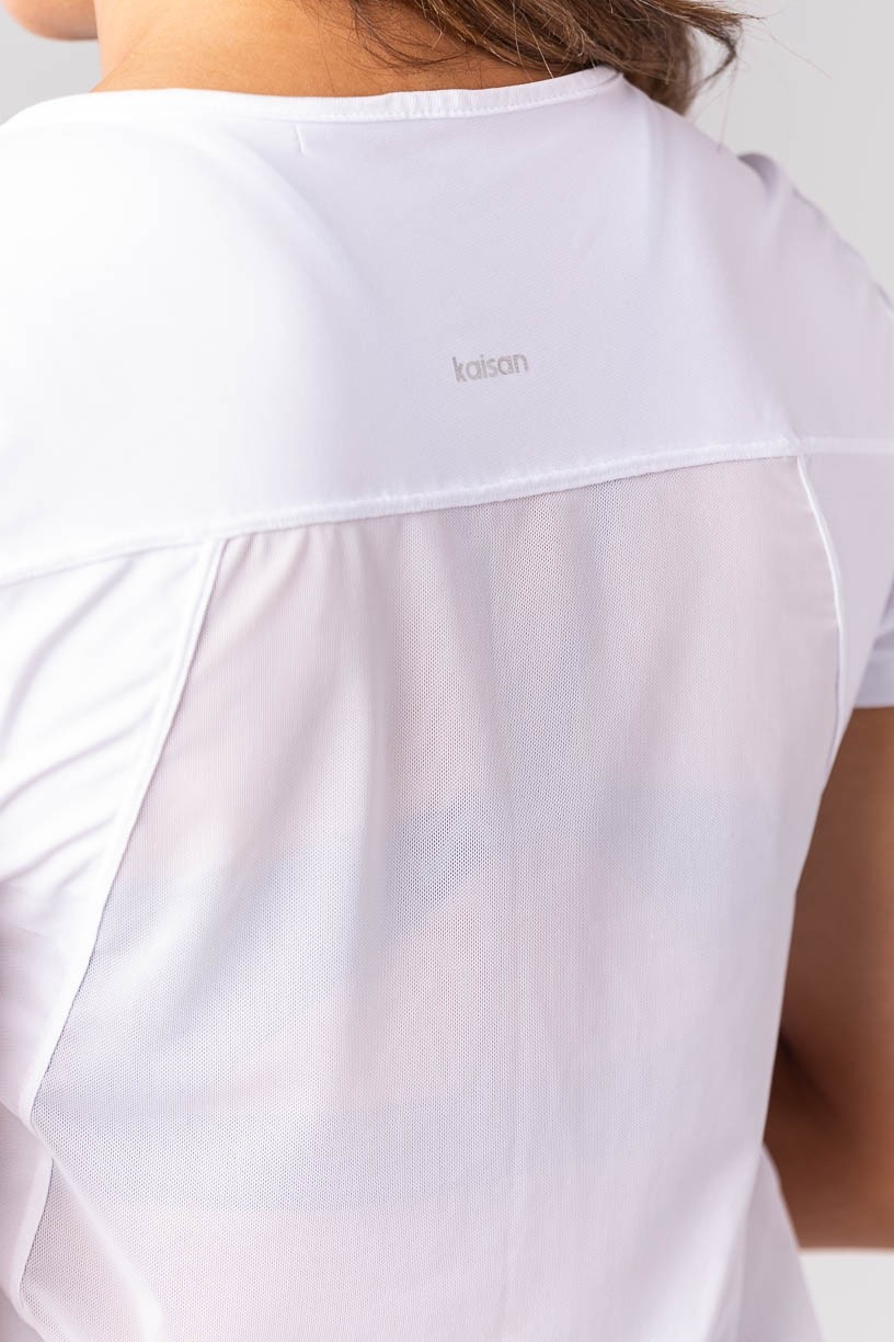 K3884-B_Blusa_com_Recorte_de_Tule_Branco__Ref:_K3884-B