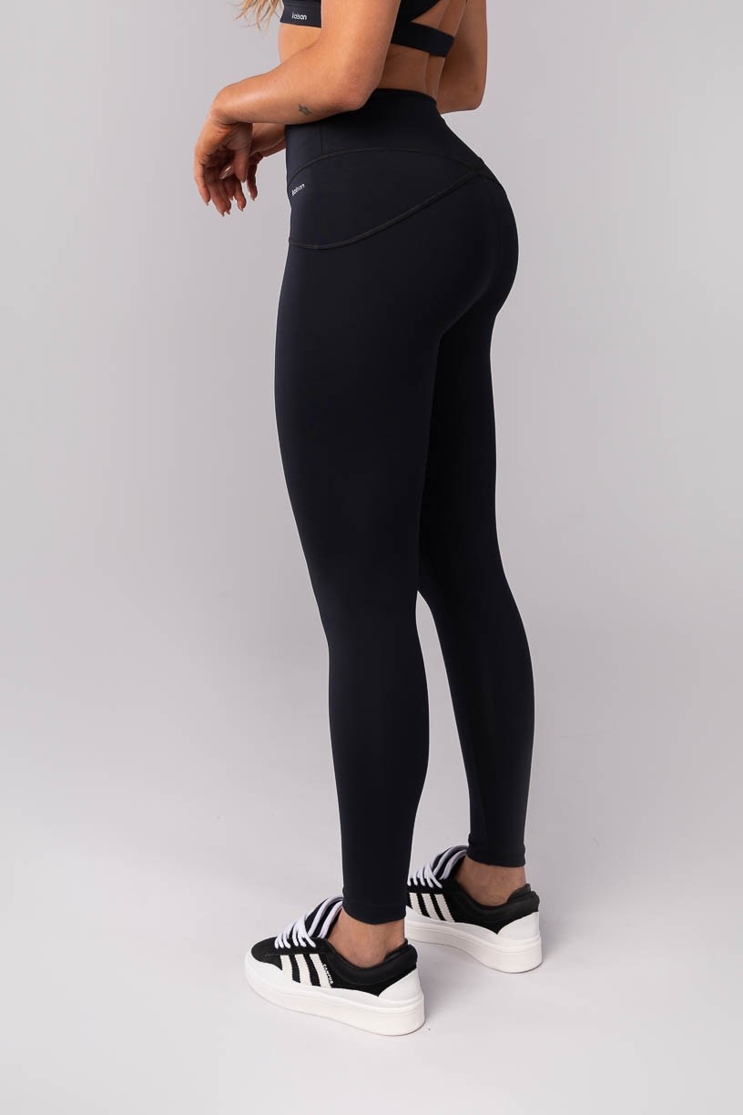 K4135-A_Calca_Legging_com_Recortes_no_Quadril_Preto__Ref:_K4135-A
