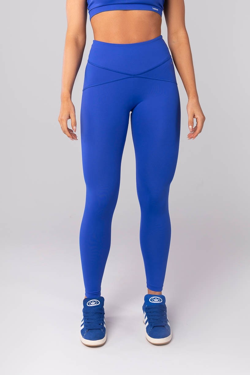 K4135-B_Calca_Legging_com_Recortes_no_Quadril_Azul__Ref:_K4135-B