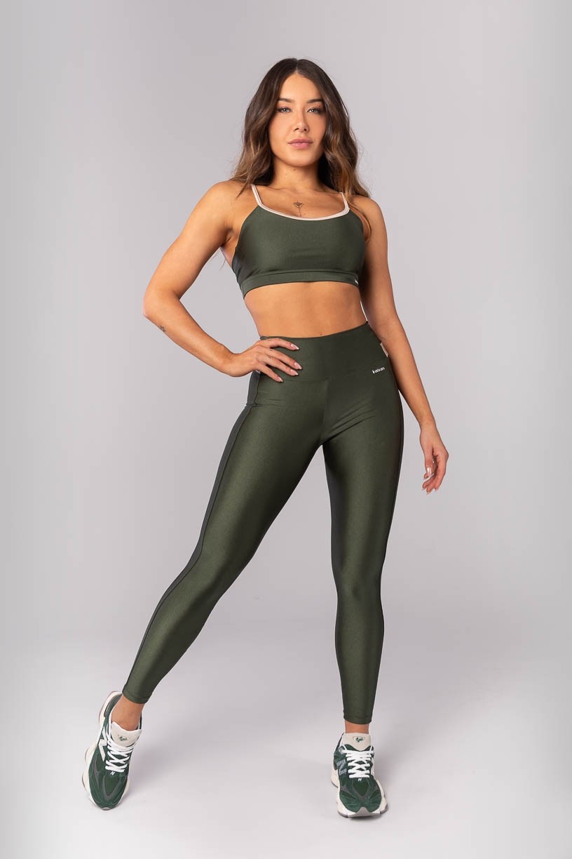 K4155-A_Calca_Legging_com_Recorte_no_Cos_Verde_Militar__Bege__Ref:_K4155-A