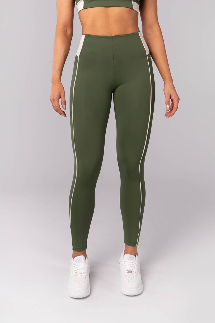 K4163-A_Calca_Legging_com_Cos_Contrastante_e_Vivo_Verde_Folha__Bege__Ref:_K4163-A