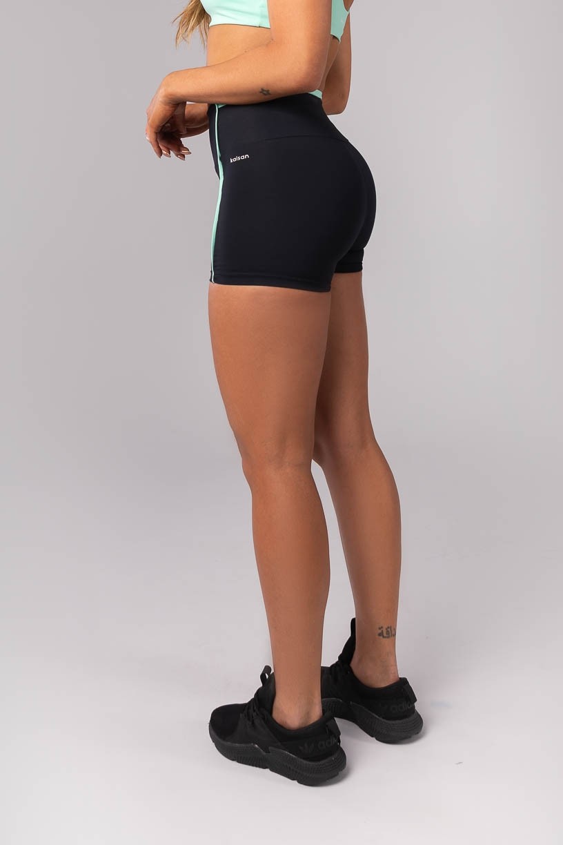 K4144-A_Short_com_Vivo_e_Vira_Preto__Menta__Ref:_K4144-A