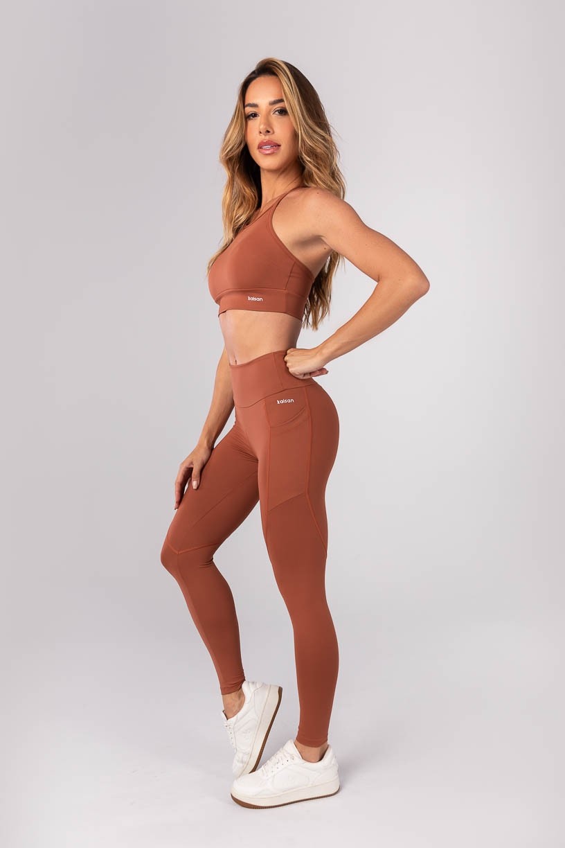 K4176-B_Calca_Legging_com_Bolsos_e_Cobertura_Marrom__Ref:_K4176-B