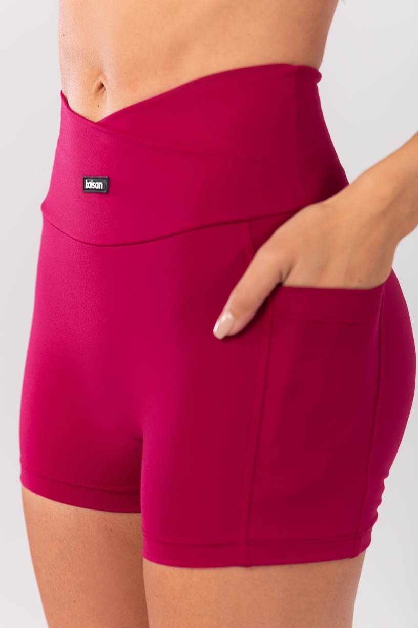 K4171-B_Short_sem_Gancho_com_Cos_Transpassado_Acai__Ref:_K4171-B