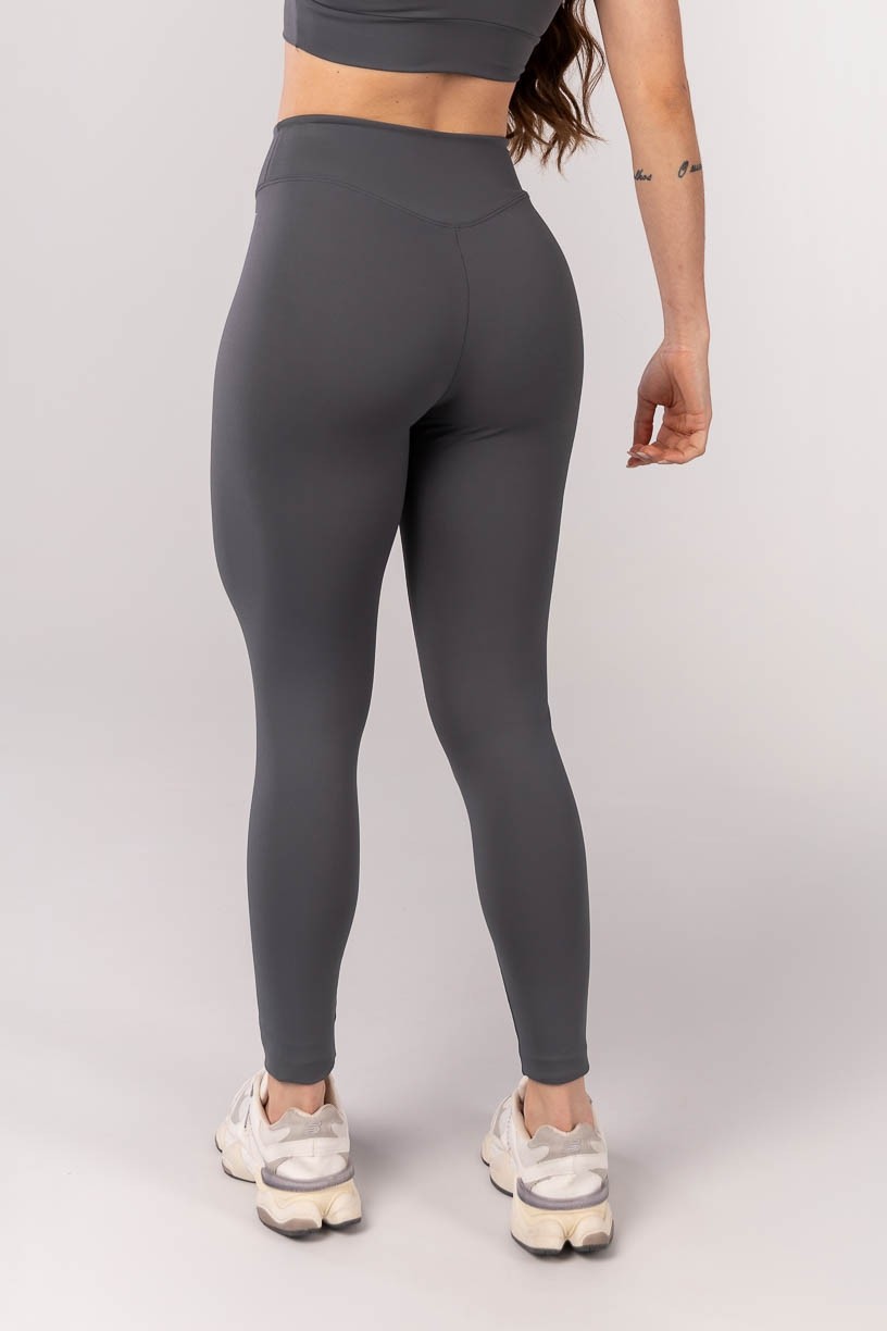 K4230-B_Calca_Legging_com_Cos_Arredondado_Grafite__Ref:_K4230-B