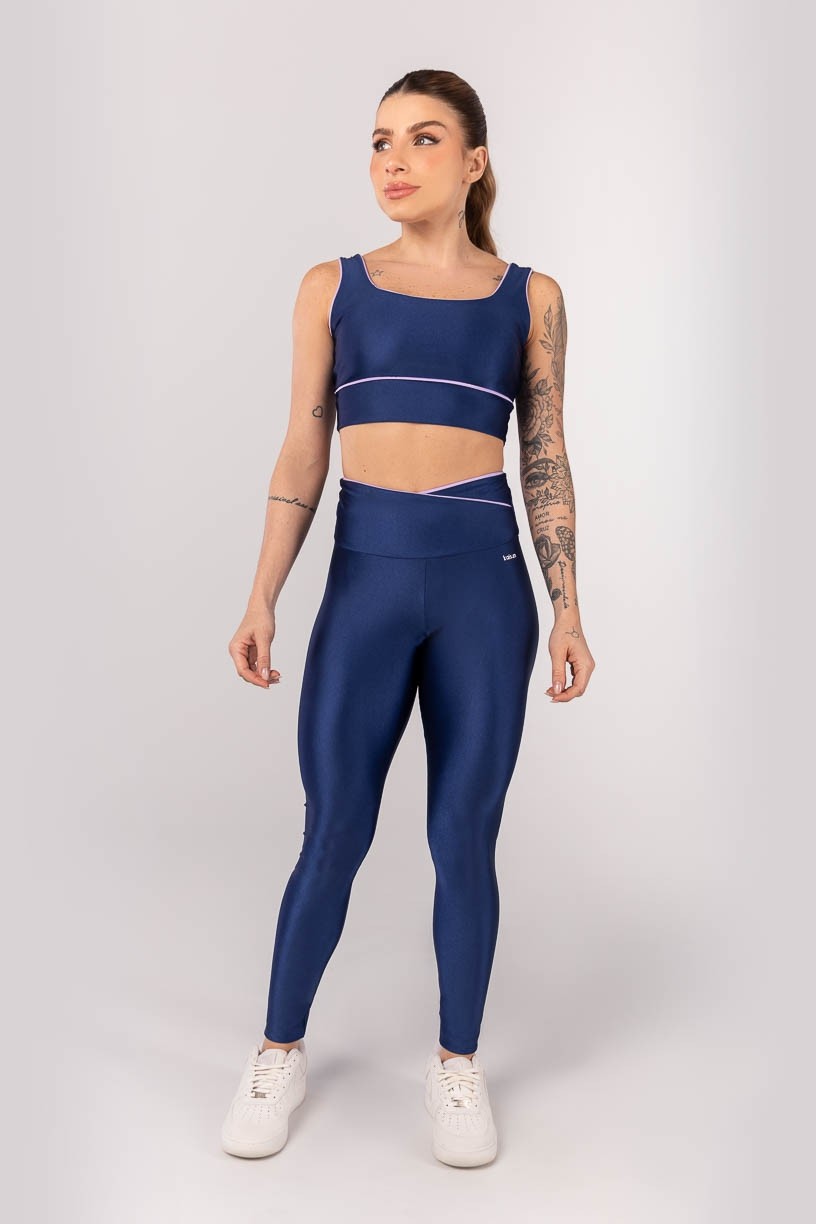 K4242-A_Calca_Legging_com_Vivo_no_Cos_Transpassado_Azul_Marinho__Lilas__Ref:_K4242-A