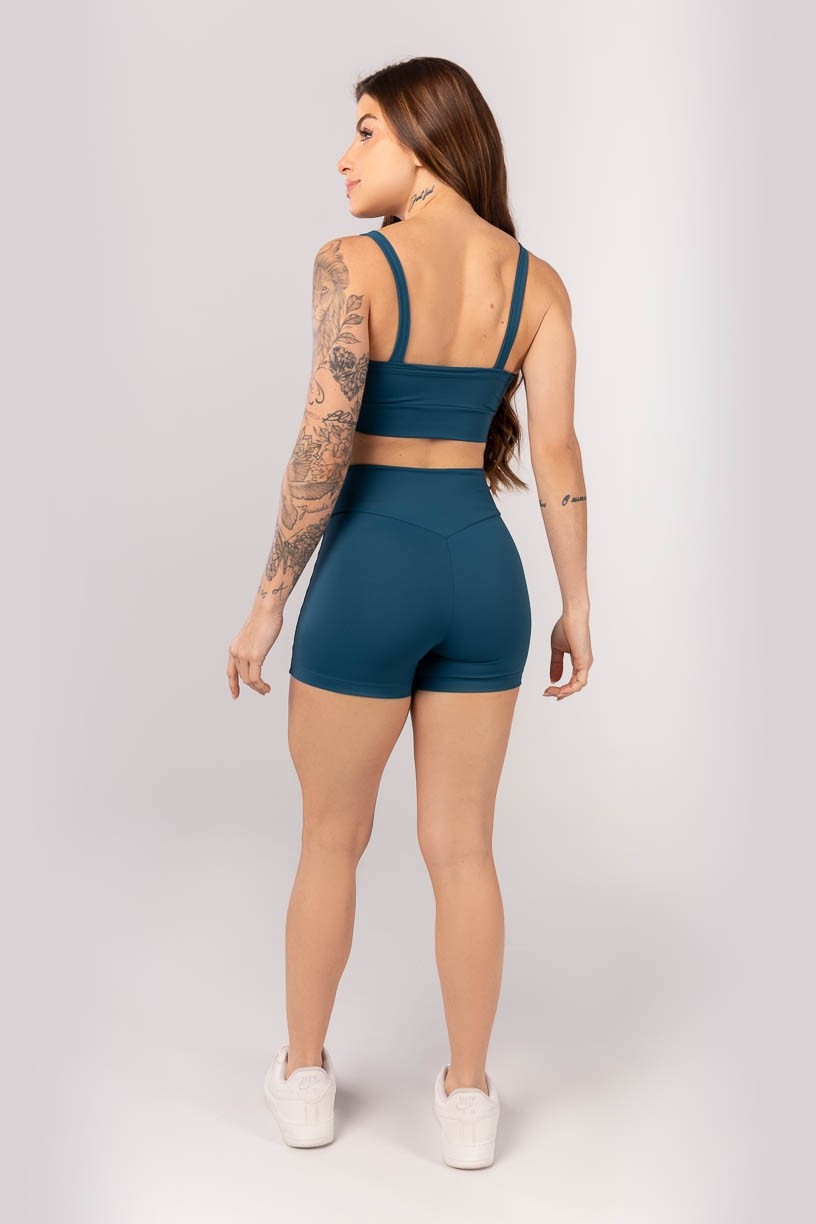 K4201-D_Short_com_Cos_em_V_e_Recortes_Azul_Petroleo__Ref:_K4201-D