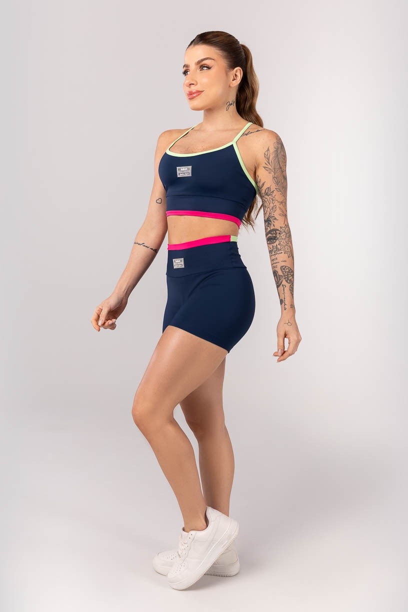 K4246-A_Short_Tricolor_com_Vira_Azul_Marinho__Rosa_Pink__Verde__Ref:_K4246-A