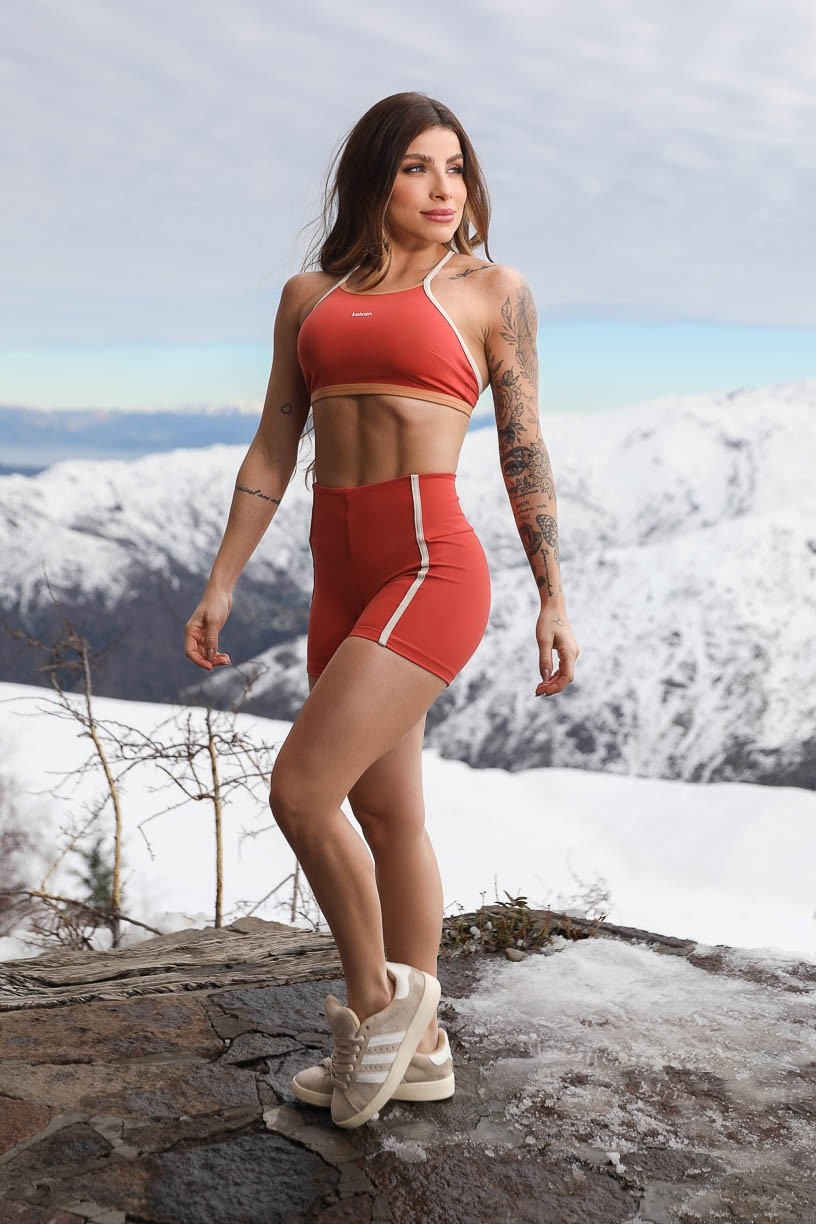 K4264-C_Short_Tricolor_com_Chapados_Cobre__Caramelo__Bege__Ref:_K4264-C