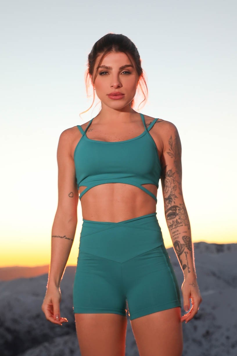 K4148-F_Top_com_Alcas_Duplas_e_Tira_na_Base_Verde__Ref:_K4148-F