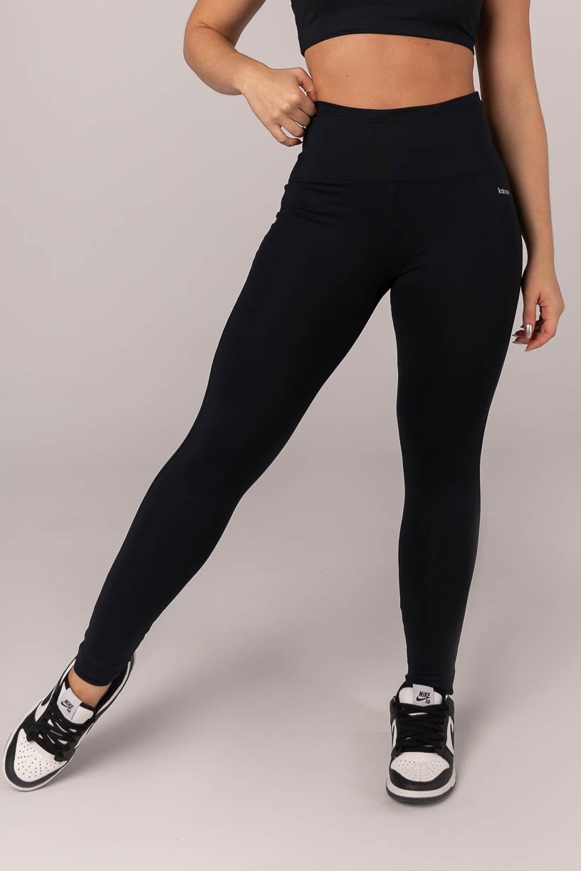 K4290-B_Calca_Legging_com_Vira_e_Cos_em_V_Preto__Ref:_K4290-B