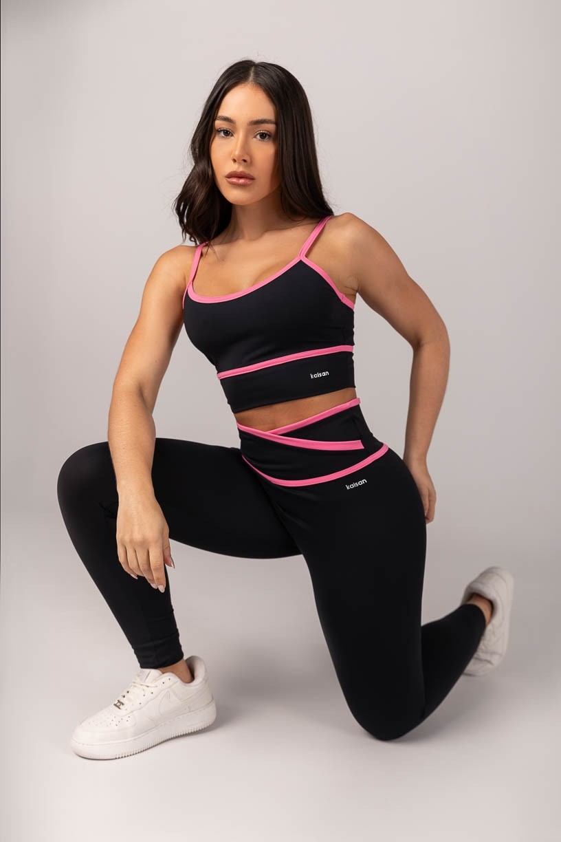 K4296-A_Calca_Legging_com_Cos_Transpassado_e_Chapado_Preto__Rosa_Chiclete__Ref:_K4296-A