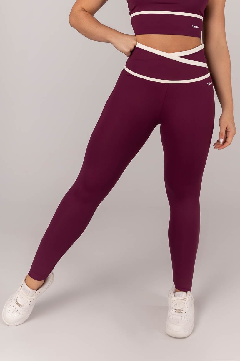 K4296-B_Calca_Legging_com_Cos_Transpassado_e_Chapado_Uva__Off-White__Ref:_K4296-B