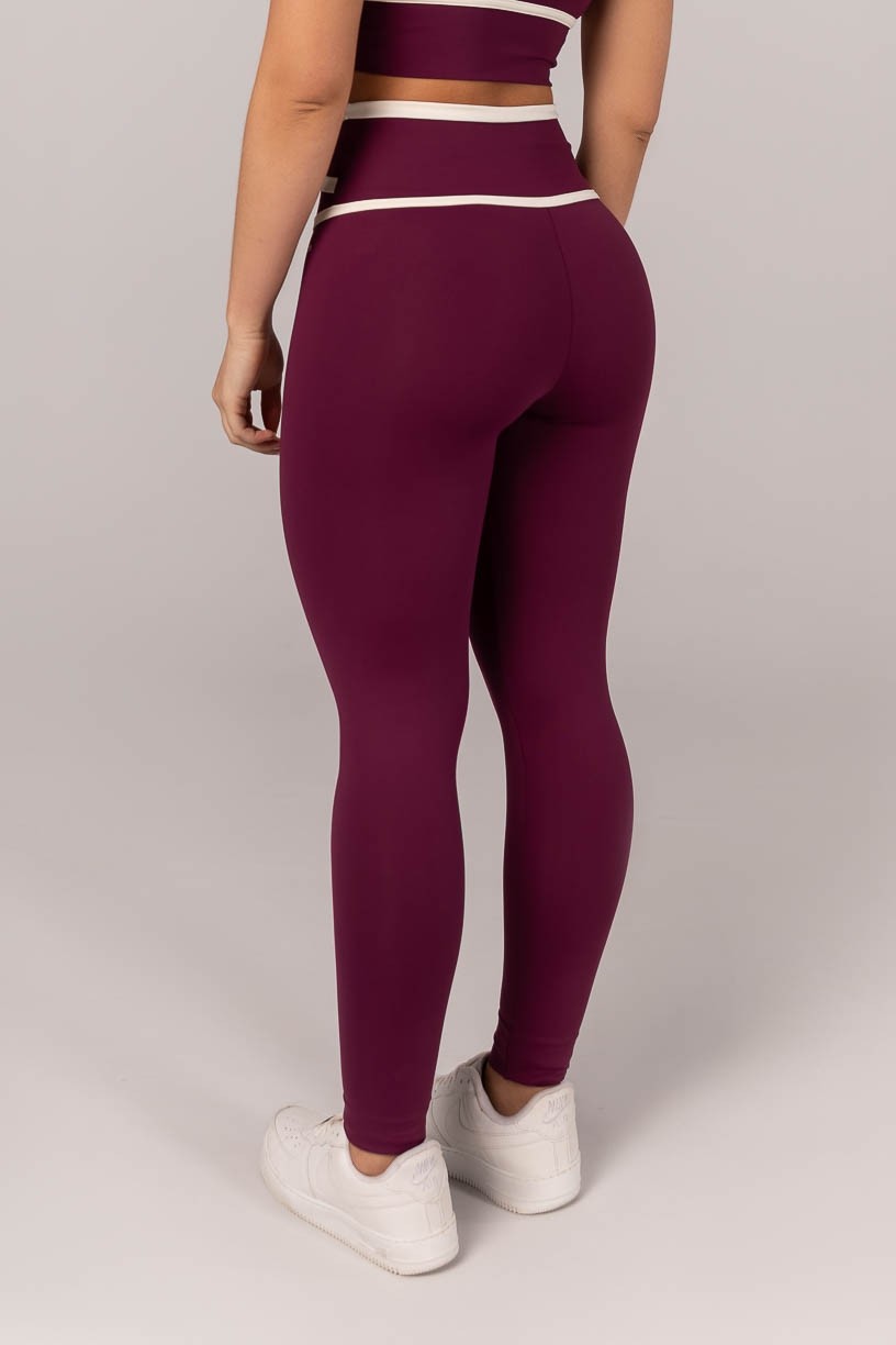 K4296-B_Calca_Legging_com_Cos_Transpassado_e_Chapado_Uva__Off-White__Ref:_K4296-B