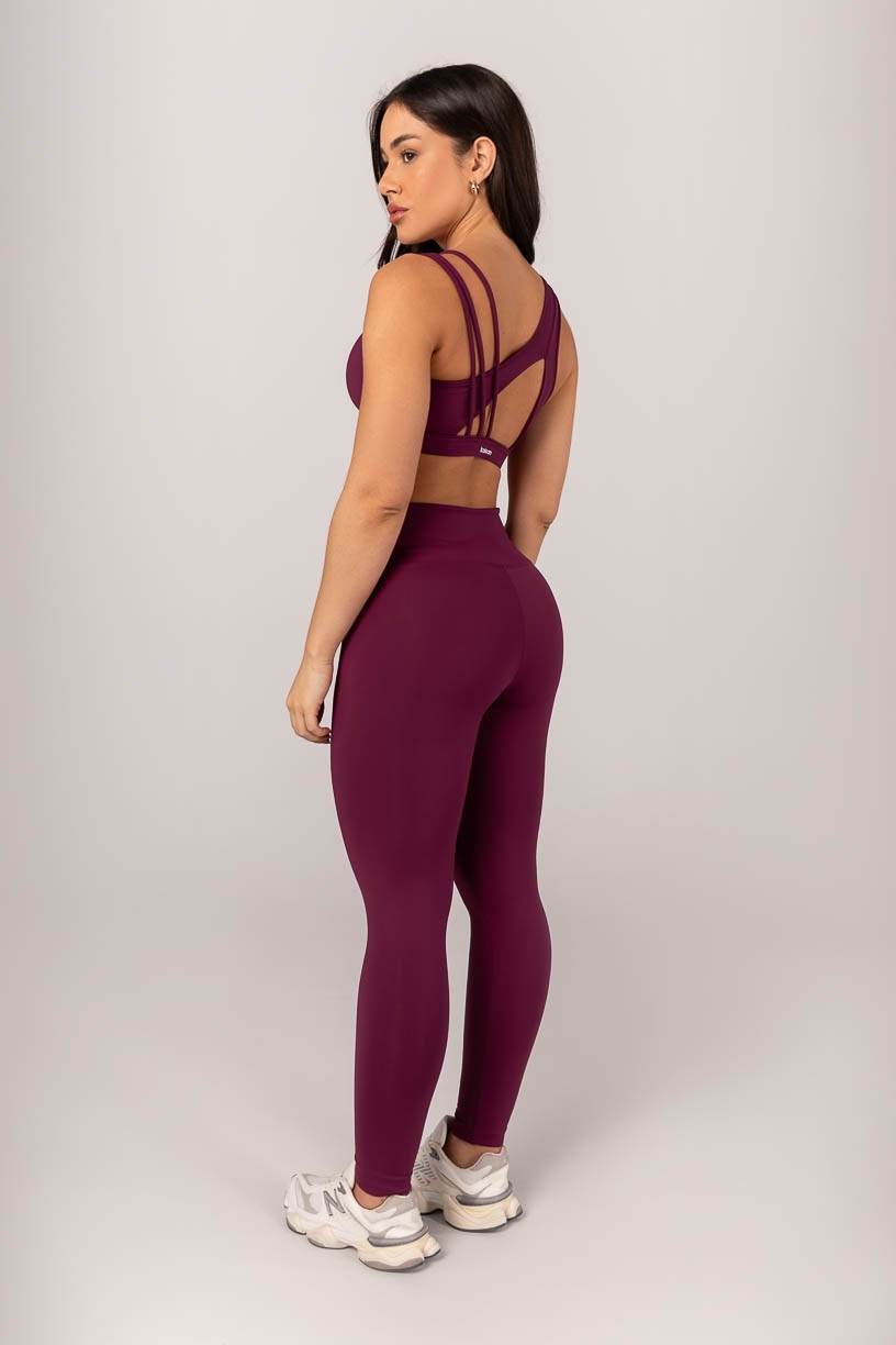 K4303-C_Calca_Legging_com_Recortes_Uva__Ref:_K4303-C