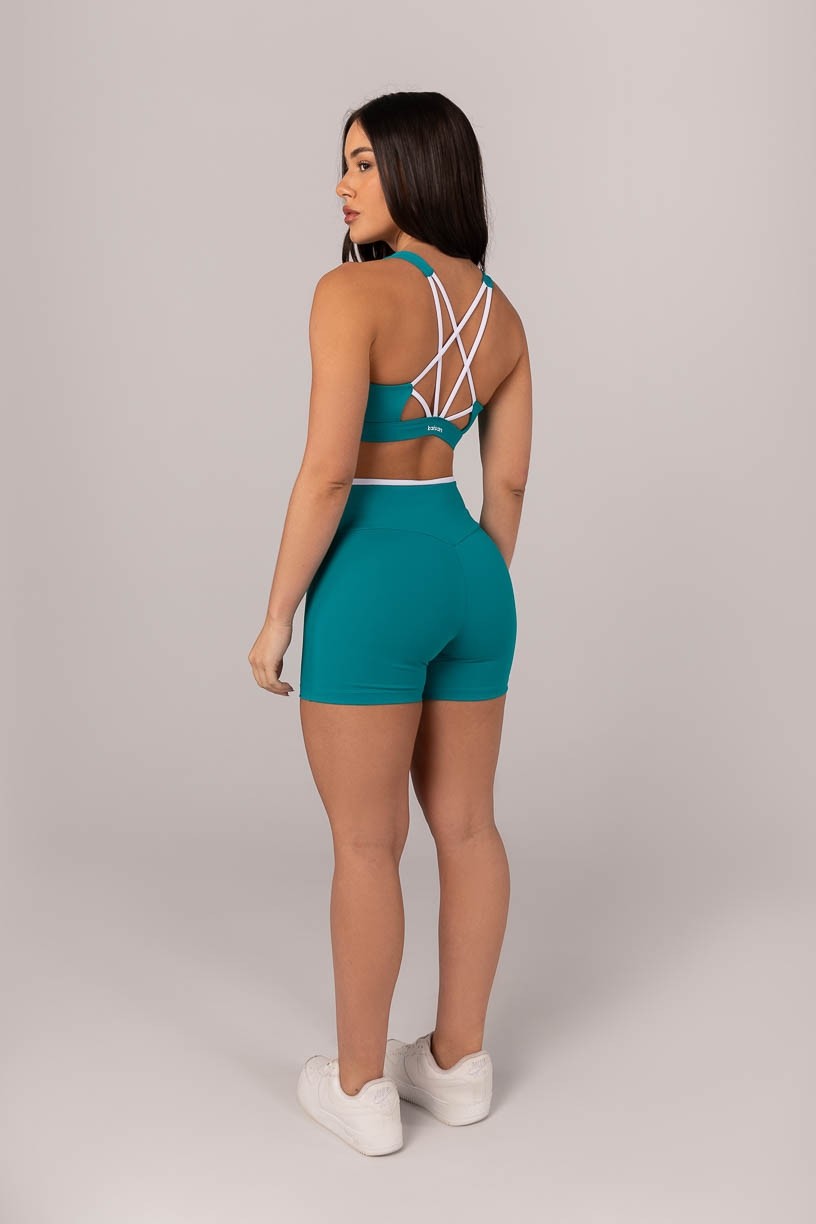K4298-B_Top_com_Tiras_Entrelacadas_Jade__Branco__Ref:_K4298-B