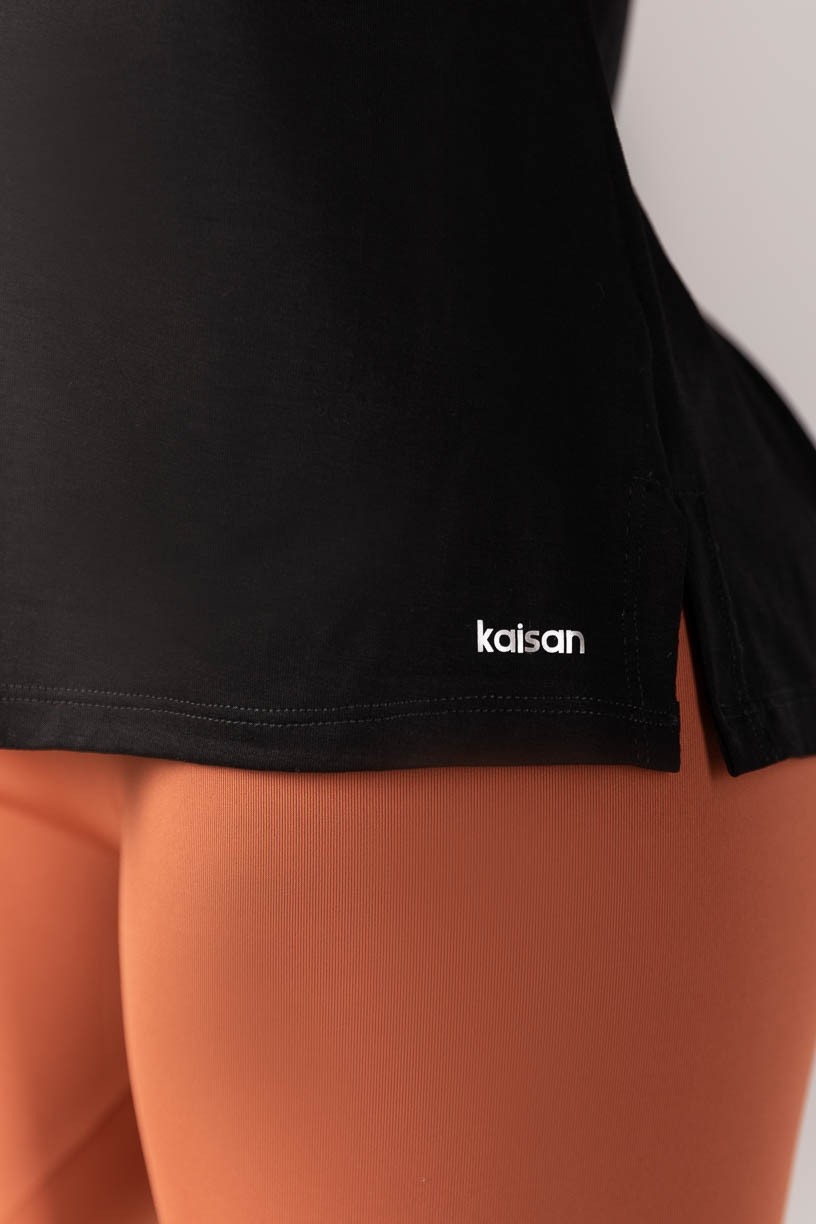 K4346-A_Blusa_com_Dobra_na_Manga_Preto__Ref:_K4346-A