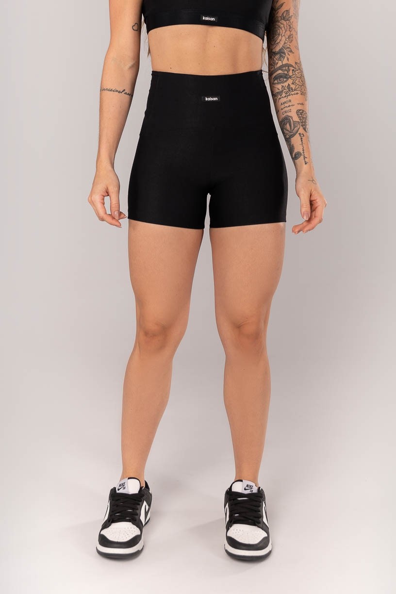 K4338-A_Short_Canelado_com_Bolso_no_Cos_Preto__Ref:_K4338-A