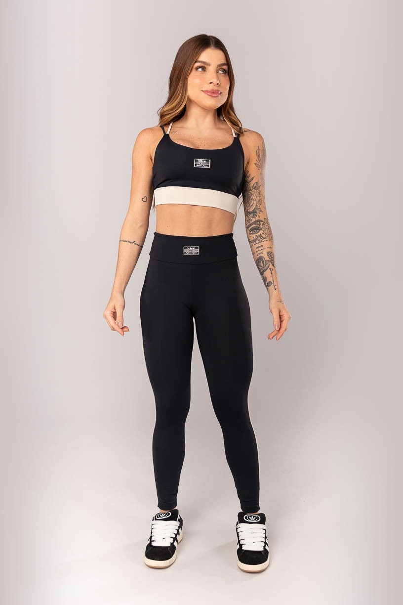 K4331-A_Top_Bicolor_com_Alcas_Duplas_Preto__Bege__Ref:_K4331-A