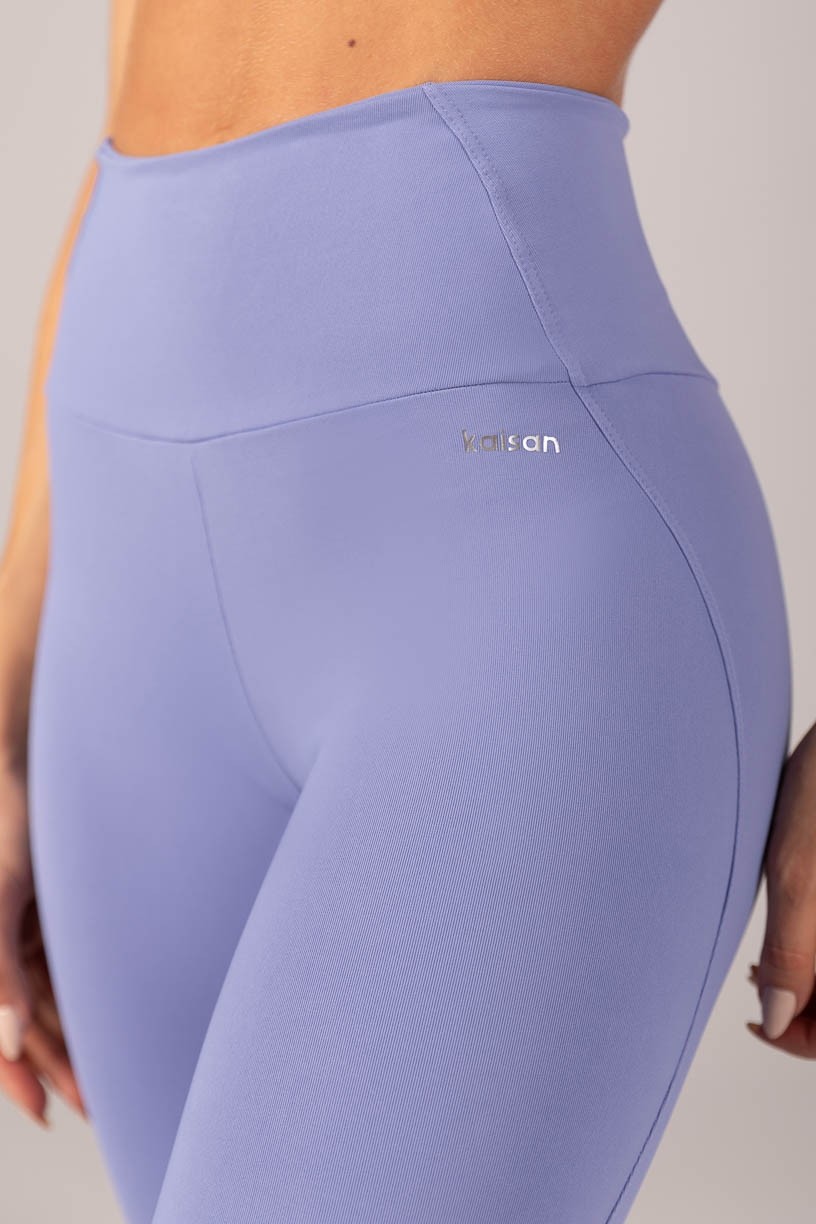 K4081-E_Calca_Legging_com_Cos_em_V_e_Recortes_Azul_Periwinkle__Ref:_K4081-E