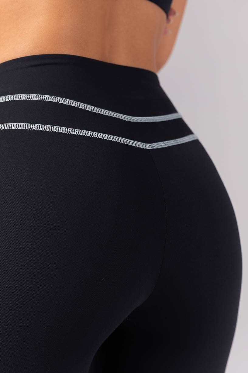 K4390-B_Calca_Legging_com_Cobertura_no_Cos_Preto__Ref:_K4390-B